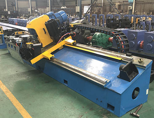 Mild Carbon Steel Pipe Mill Line With Cold Cutting Saw HG 76