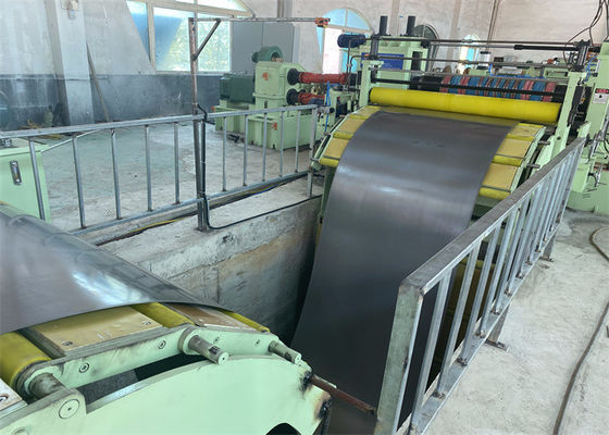 Light Gauge Precision Automatic Steel Sheet Slitting Line 0.3-3 X 1300