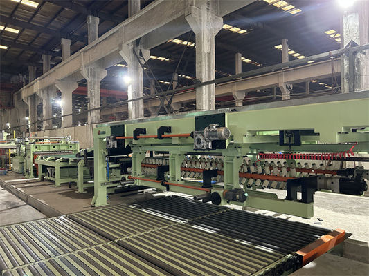 Rotary Shear Fly Cut To Length Line With Edge Trimming Stainless Steel 0.3 - 3 X 1650